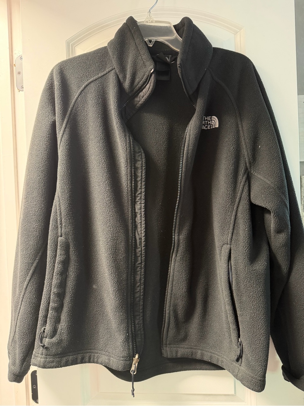 The North Face Black Full-Zip Fleece Jacket